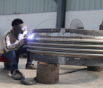 非金屬柔性<a href=http://m.shiyoutg.com target=_blank class=infotextkey>補償器</a>的連接方式