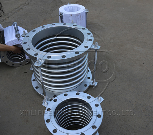 非金屬<a href=http://m.shiyoutg.com target=_blank class=infotextkey>補償器</a>的位移知識