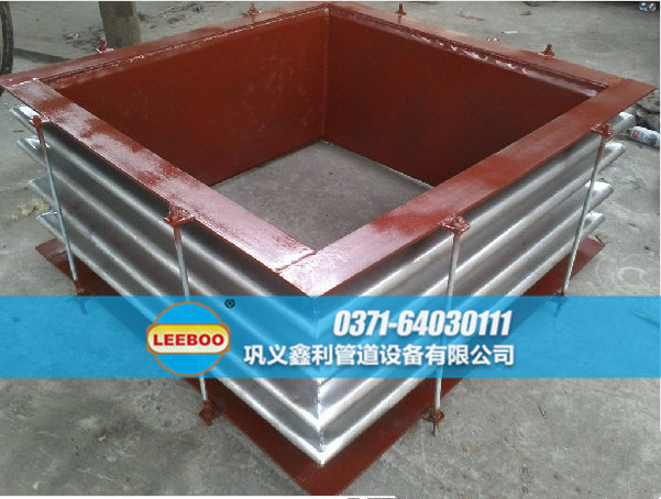 矩形<a href=http://m.shiyoutg.com target=_blank class=infotextkey>補(bǔ)償器</a>實(shí)物圖