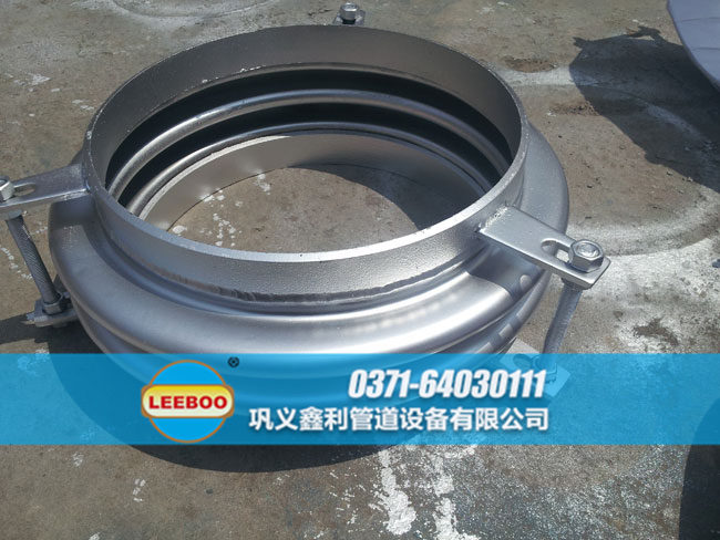 波紋<a href=http://m.shiyoutg.com target=_blank class=infotextkey>補(bǔ)償器</a>實(shí)圖